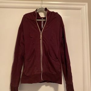 Lululemon maroon hoodie